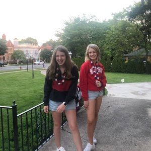 Meet your Posher, Maddie